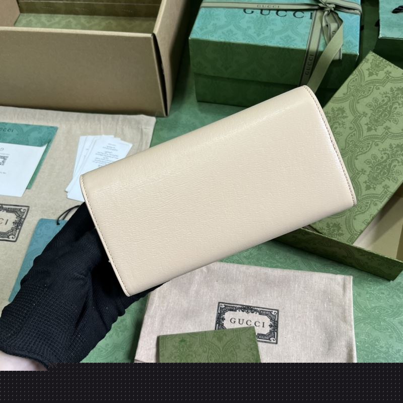 G*u*i wallets & purse